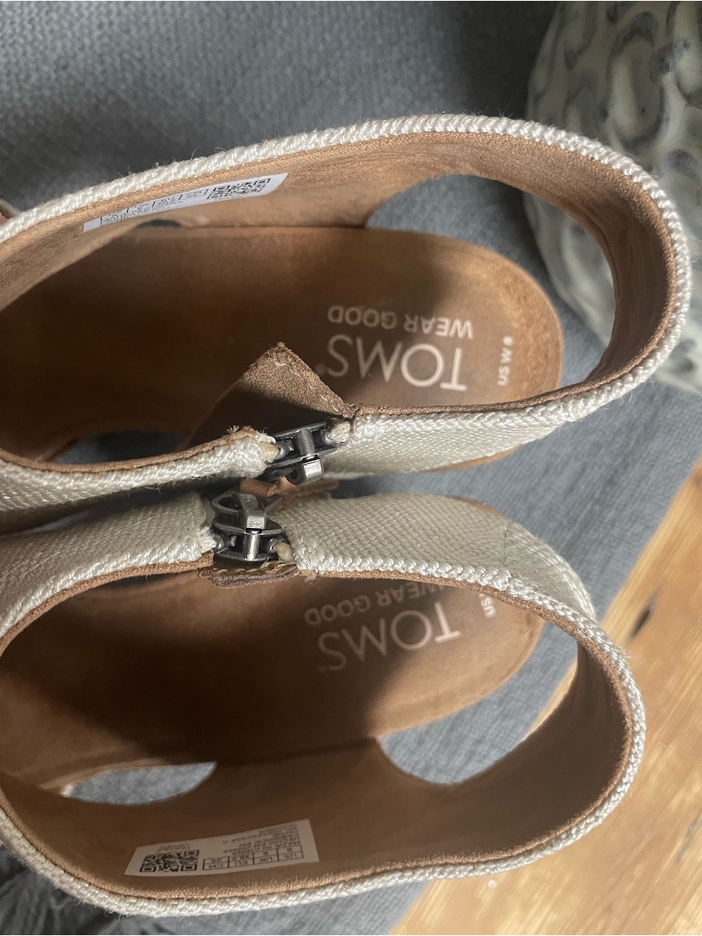 TOMS Majorca cut out sandal in natural linen EUC - Picture 8 of 8